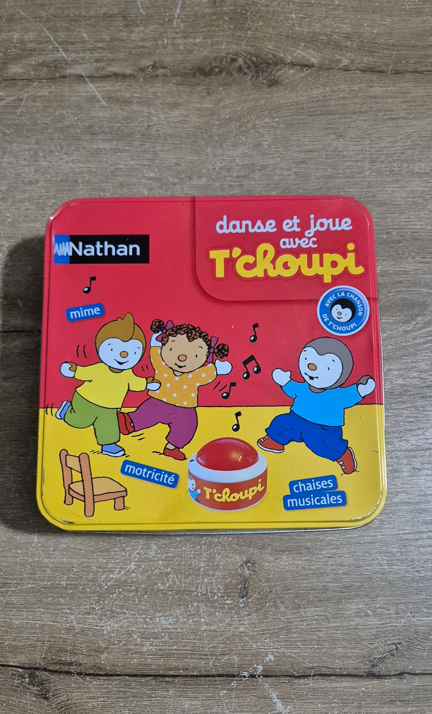 Joue et danse avec T'choupi 